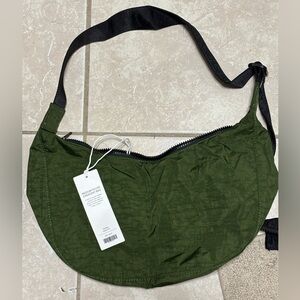 Baggu medium crescent bag